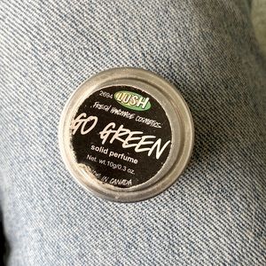 CLEARANCE Lush Go Green Solid Perfume (Retro)